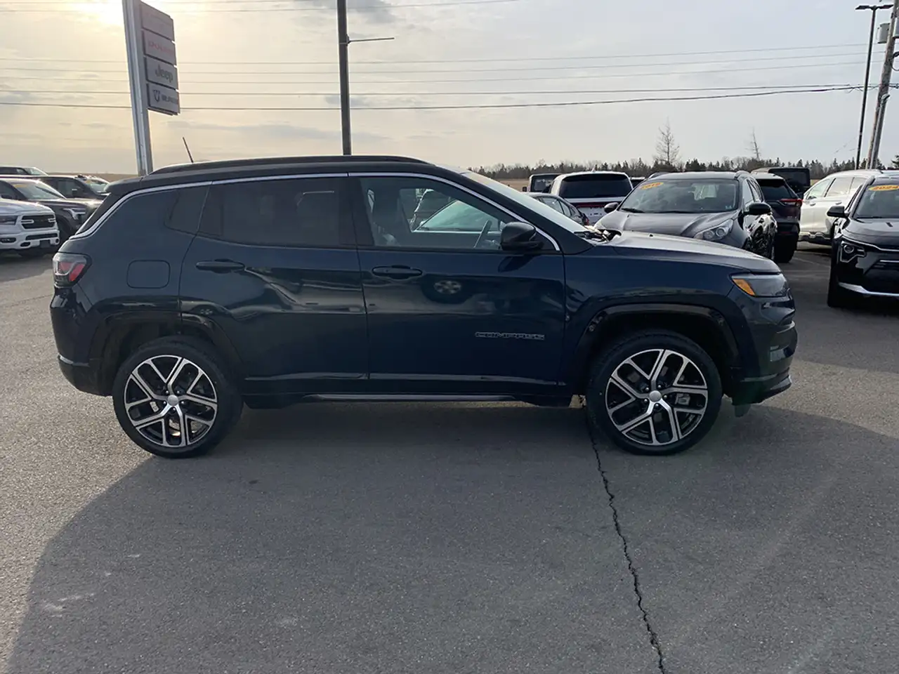 Jeep Compass снимка Jeep Compass