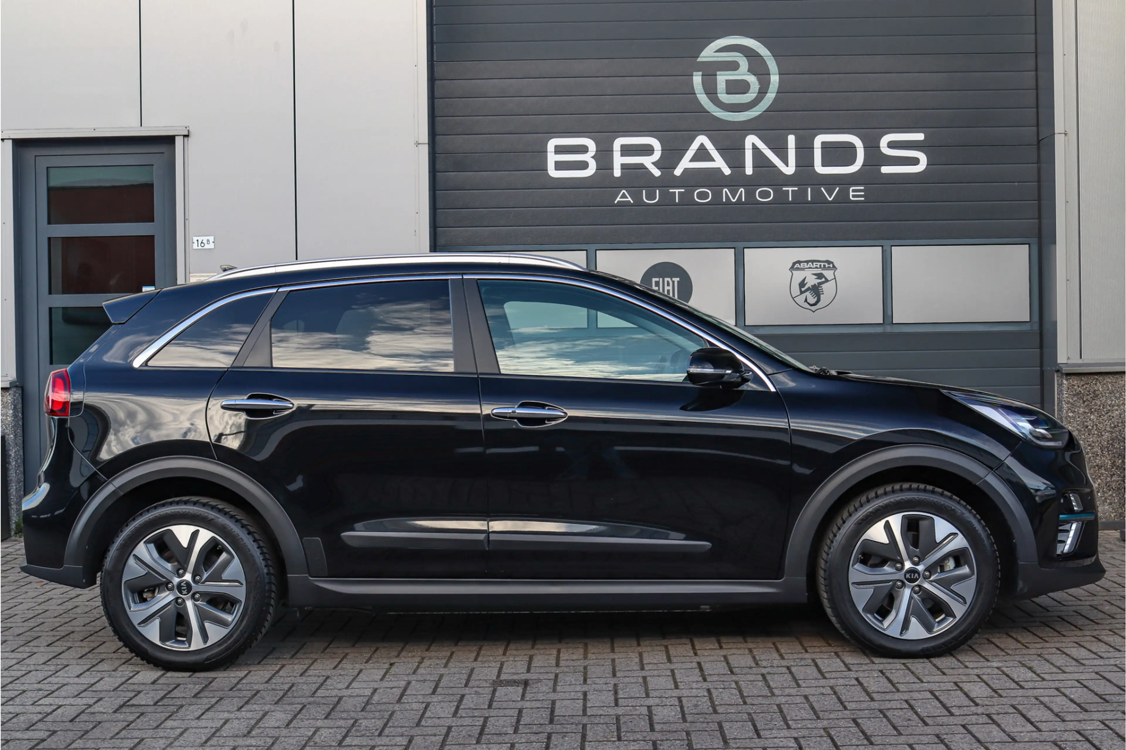 Kia e-Niro DynamicPlusLine 39 kWh 1e eig Pano Camera Garantie — photo 7