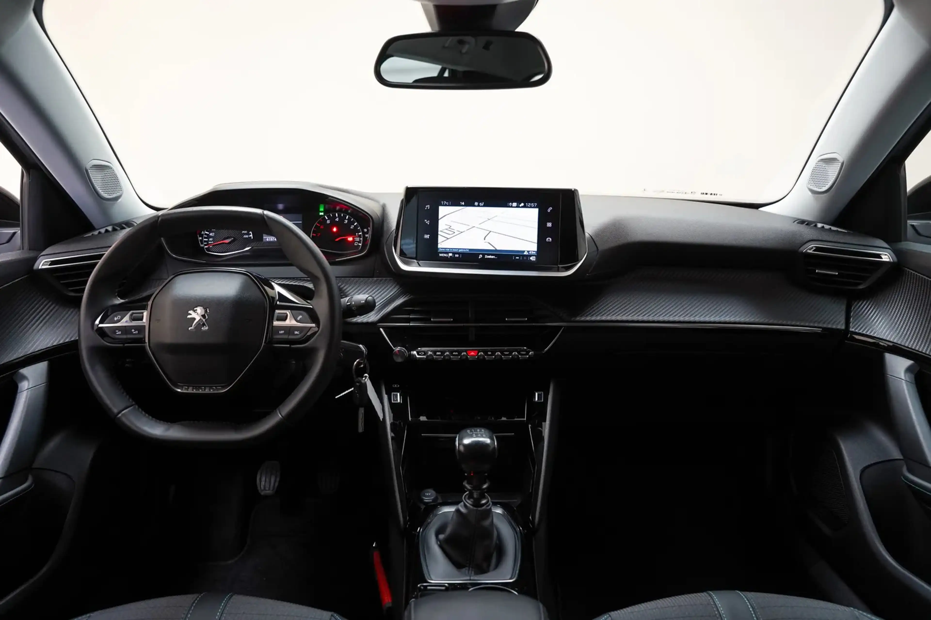 Peugeot 2008 1.2 PureTech 100pk Allure [ Apple/Android Camera C — photo 4