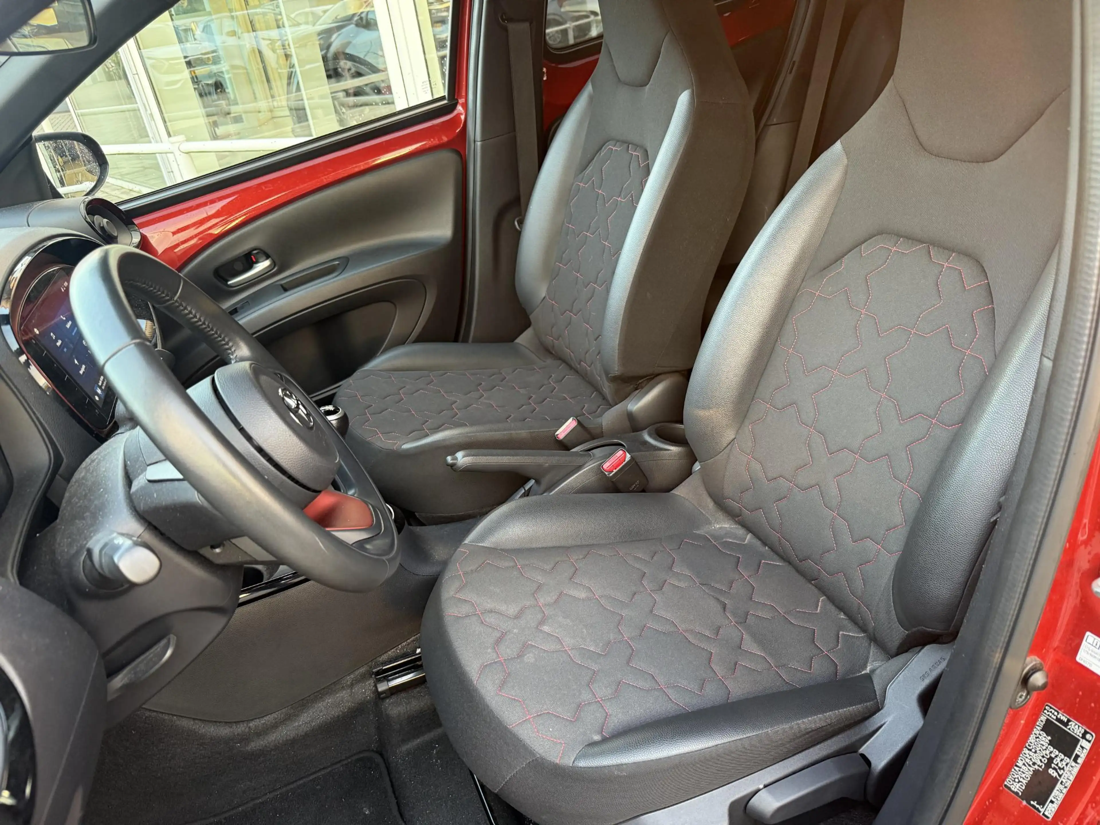 Toyota Aygo X 1.0 VVT-i MT Envy Toyota Aygo X 1.0 VVT-i MT envy — photo 5