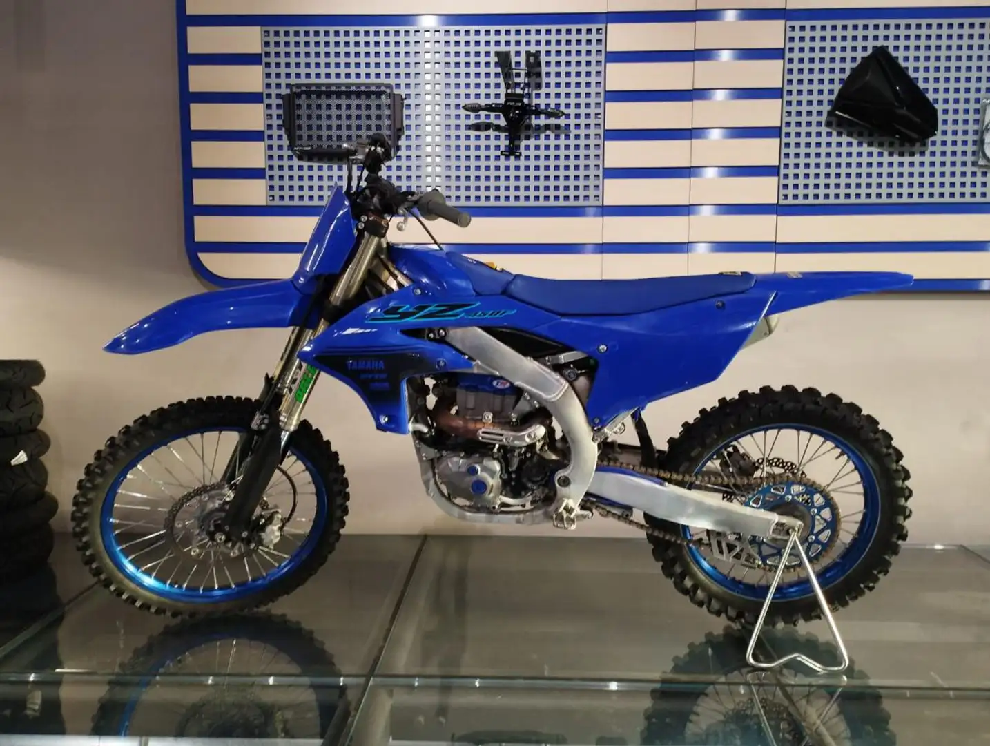 Yamaha YZ 450 2024 Azul - 2
