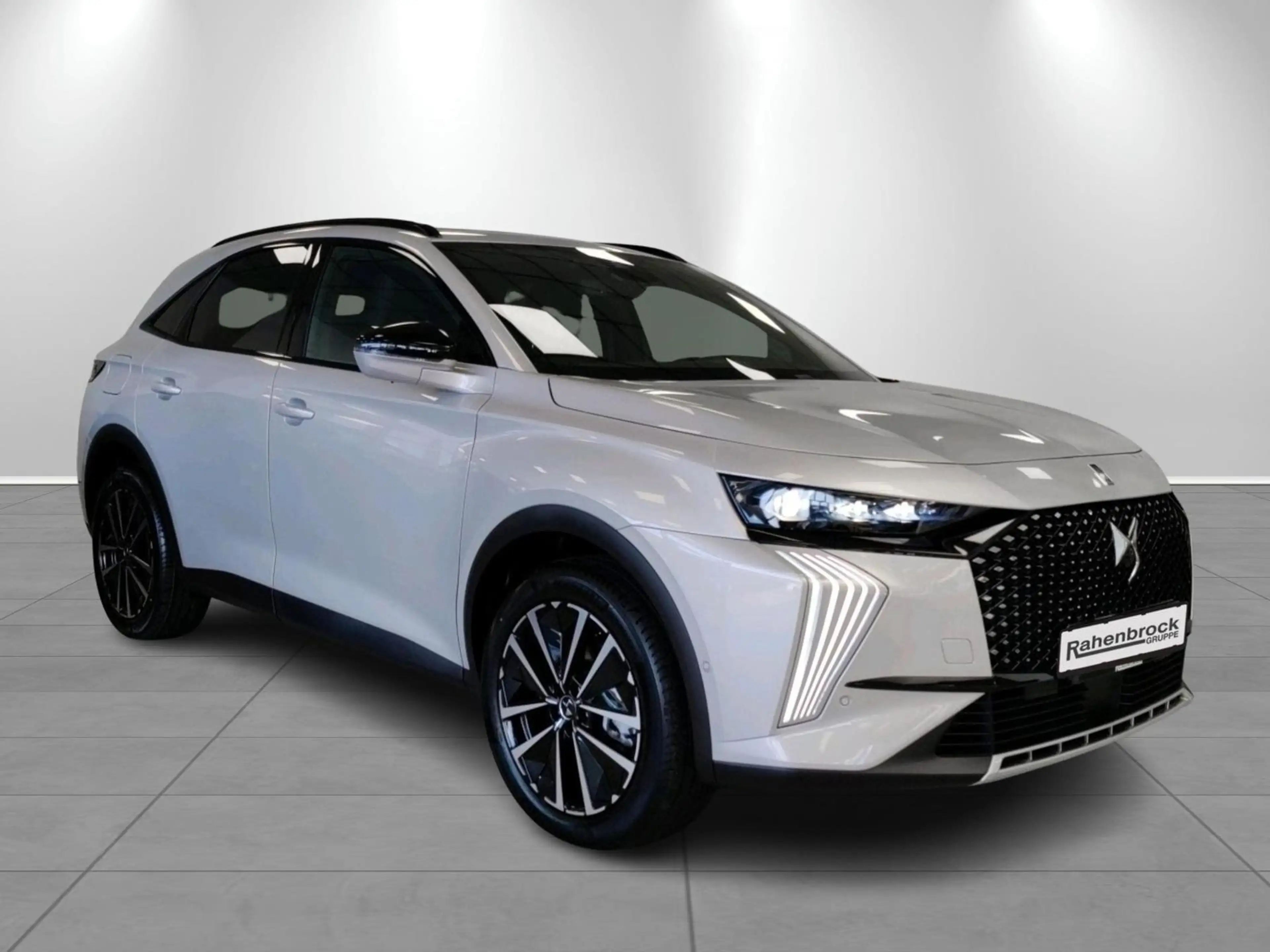 DS Automobiles DS 7 Crossback ÉTOILE BlueHDI 130 PS — photo 2