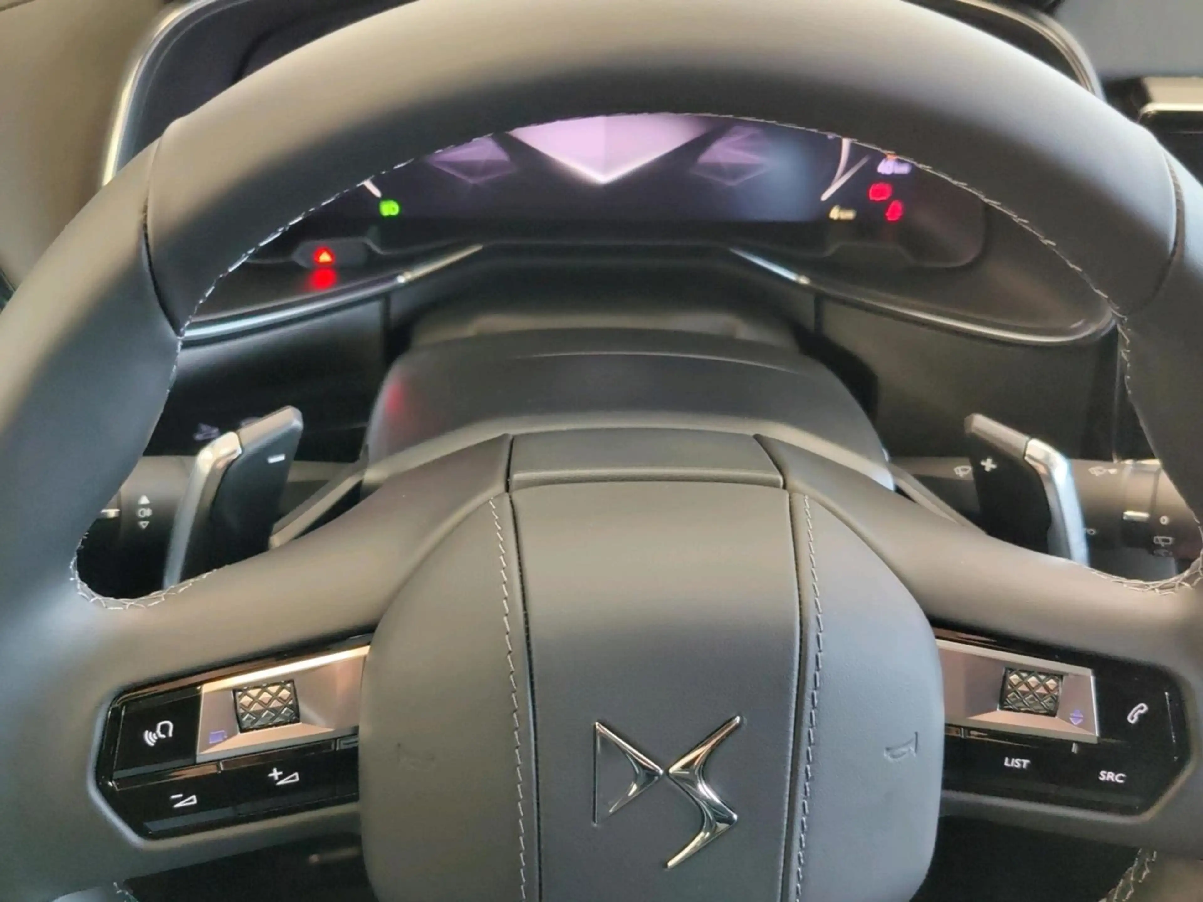 DS Automobiles DS 7 Crossback ÉTOILE BlueHDI 130 PS — photo 13