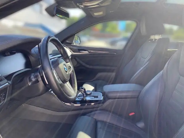 BMW X4 M view 7
