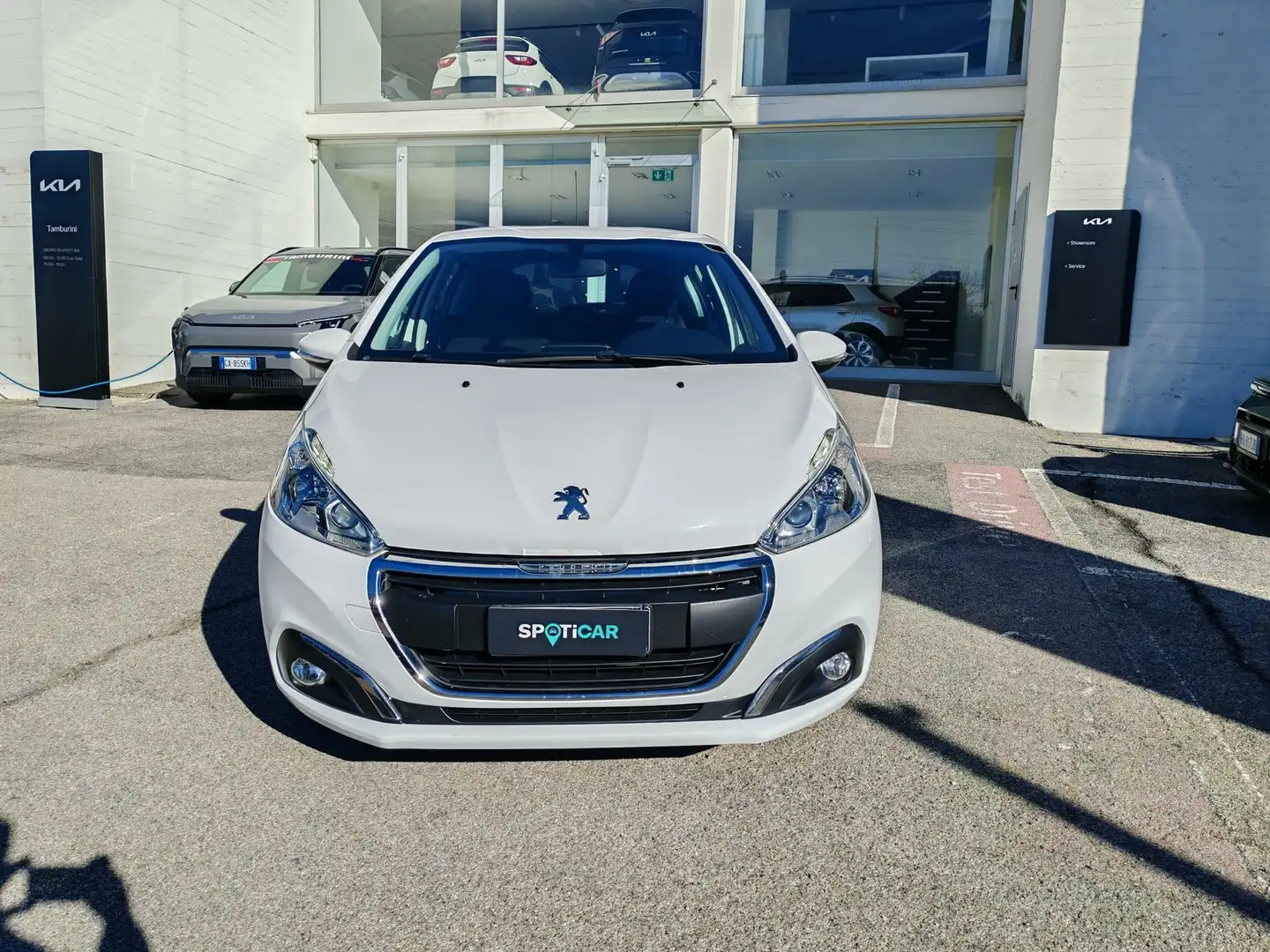 Peugeot 208 BlueHDi 75 5 porte Active Bianco - 2