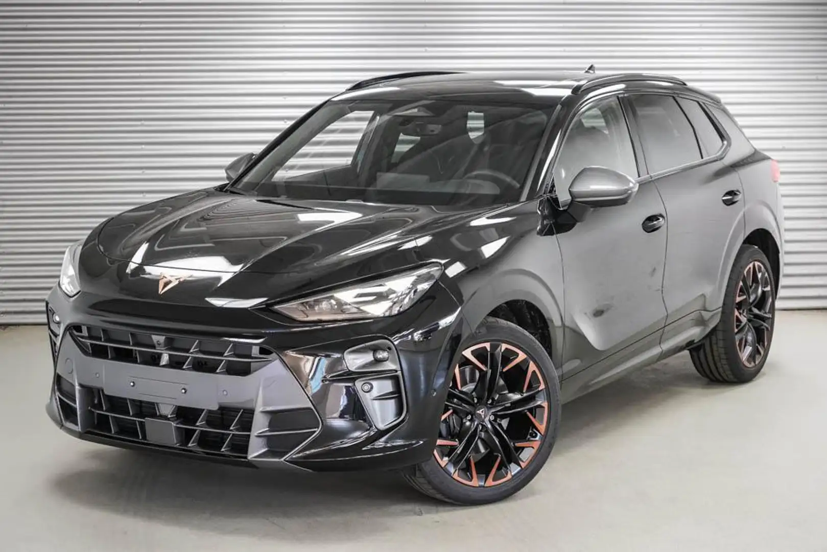 CUPRA Terramar 2,0 TSI DSG 4Drive VZ - LAGER 195 kW (265 PS), ... Schwarz - 1