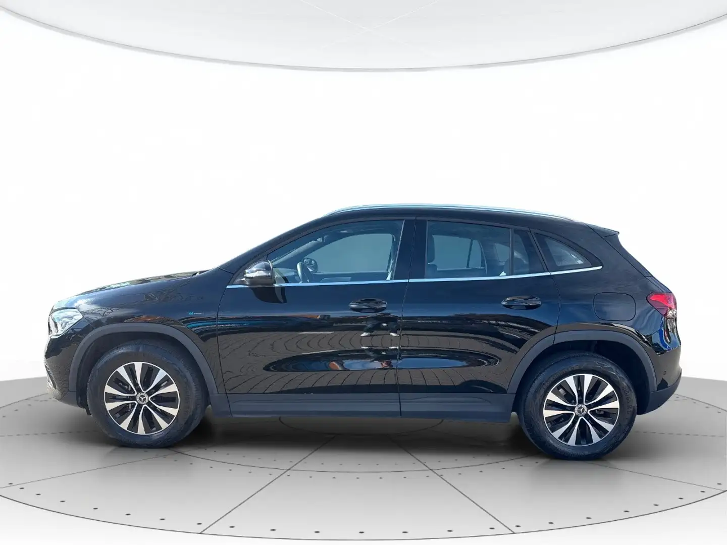 Mercedes-Benz GLA 250 e phev (eq-power) Business Extra auto Zwart - 2