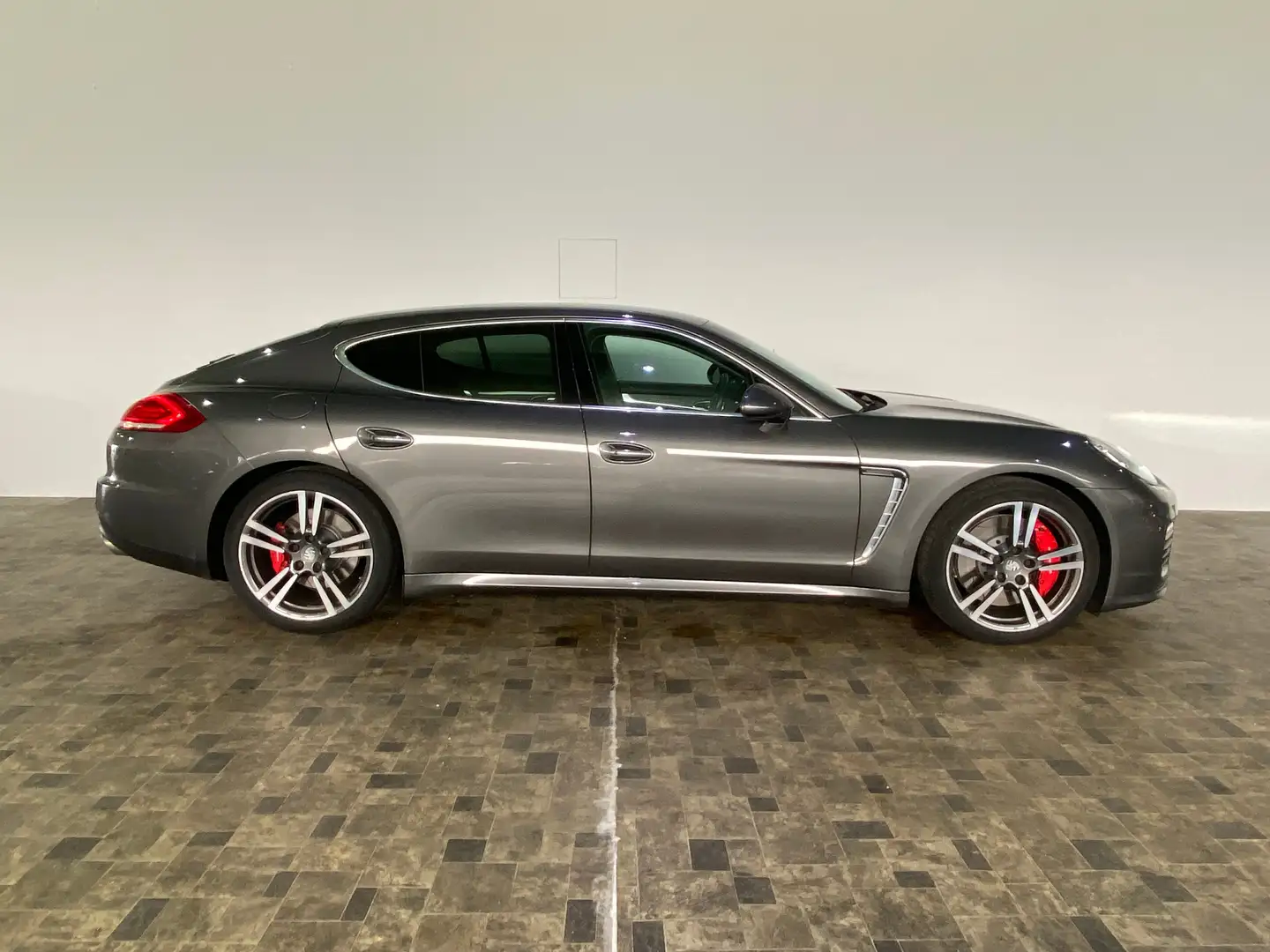 Porsche Panamera Turbo, PDK, Burmester, Leder+Paket, Luft Grau - 1
