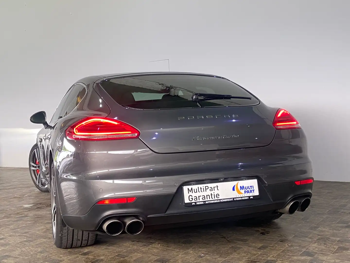 Porsche Panamera Turbo, PDK, Burmester, Leder+Paket, Luft Grau - 2