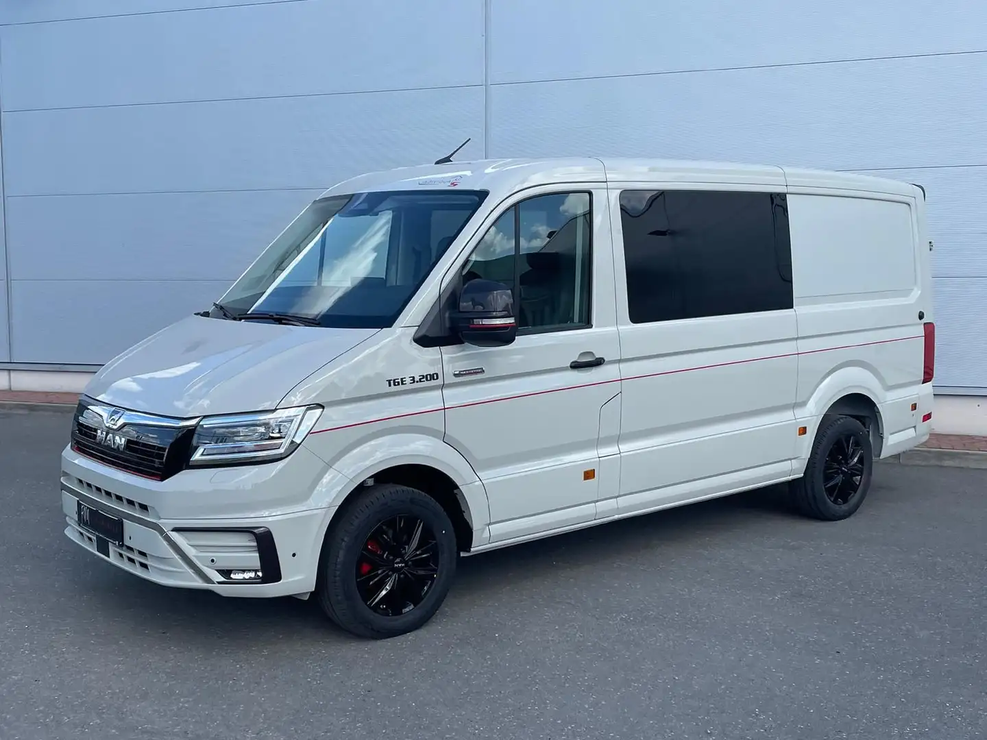 MAN TGE 3.200 L3H2 MIXTO 4x4 Individual S ACC STHZ Grau - 1