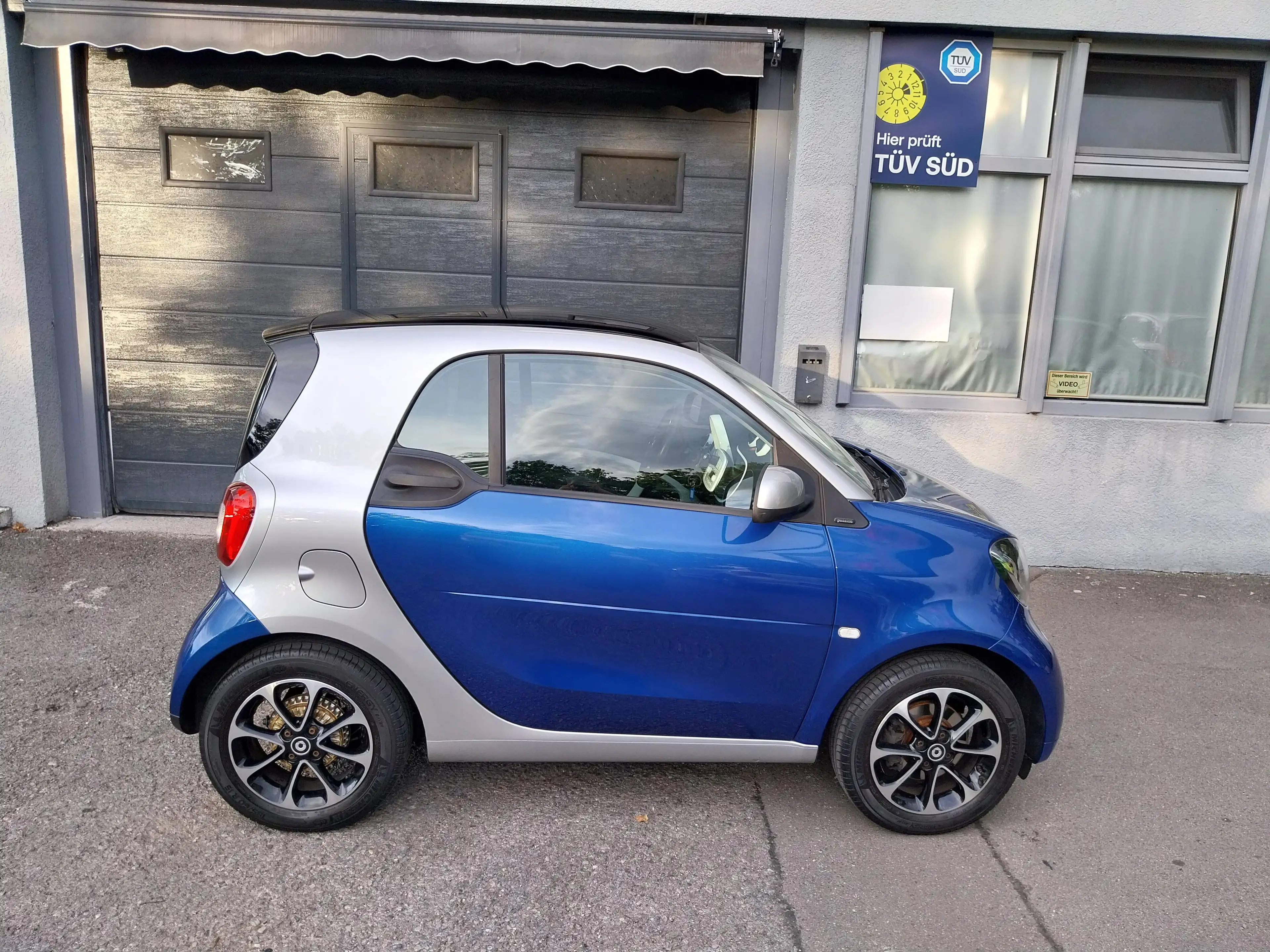 smart forTwo Passion 90PS | 52TKM | Pano | SHZ | Tempomat — photo 6