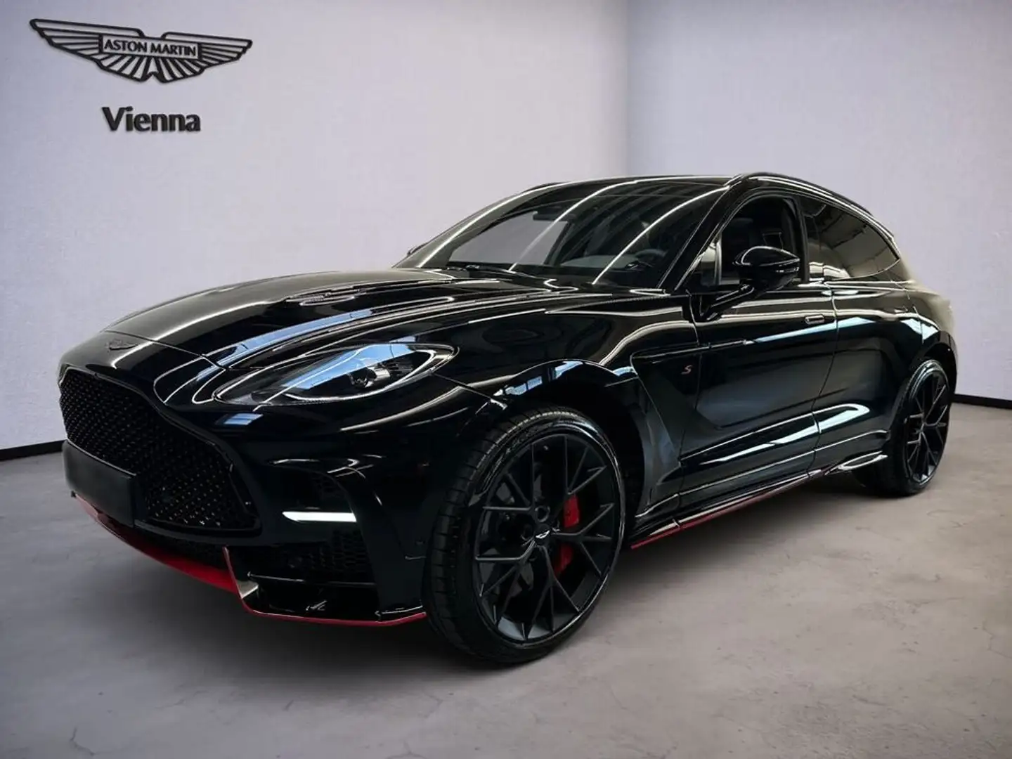 Aston Martin DBX S | Onyx Black | S-Livery | Pano | 23'' Schwarz - 1