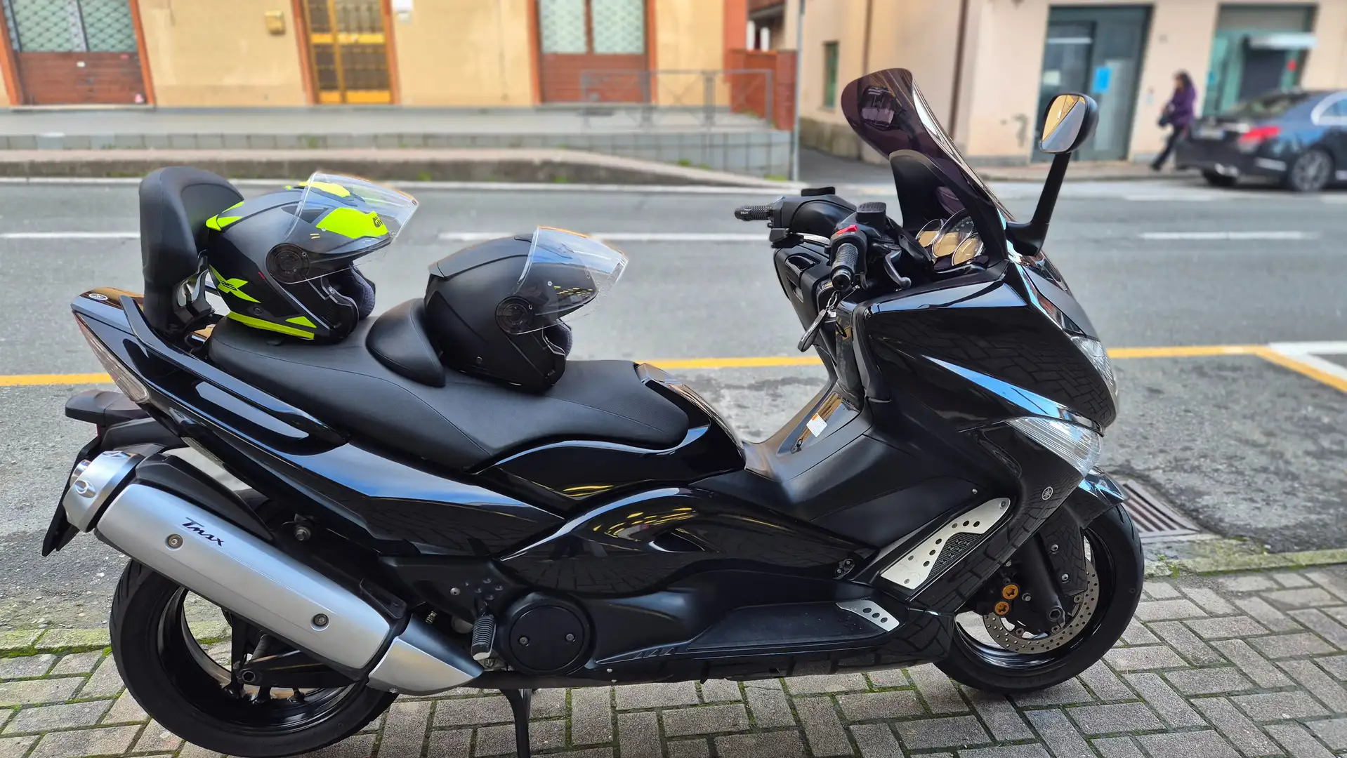 Yamaha TMAX 500 iniezione Nero - 1
