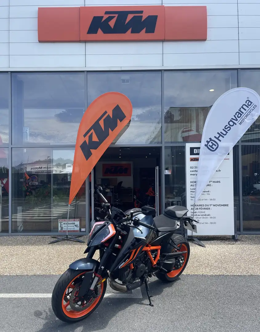 KTM 1290 Super Duke R - 2