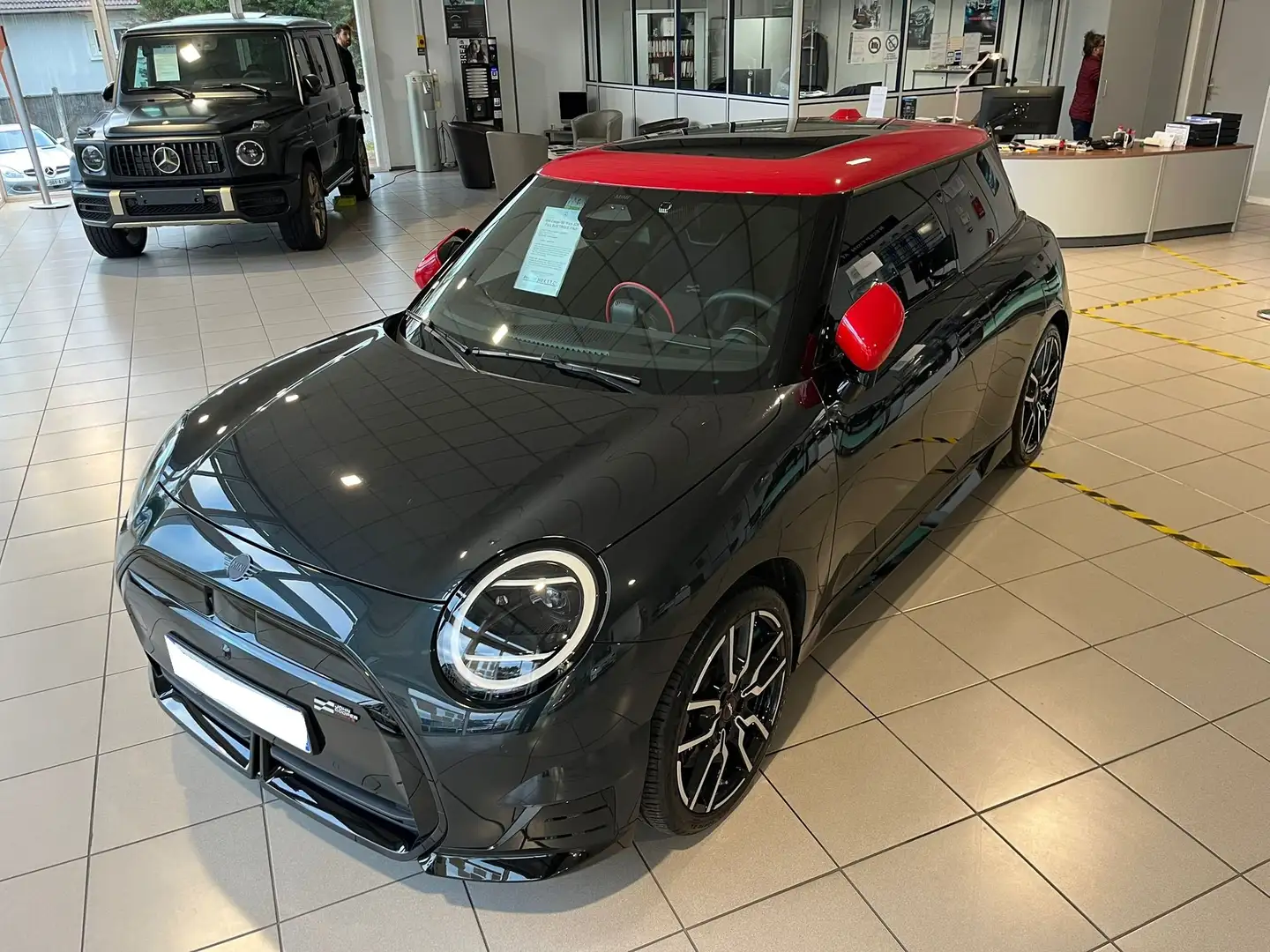 MINI Cooper SE SE “Pack JCW” FULL ELECTRIQUE 218ch Noir - 1