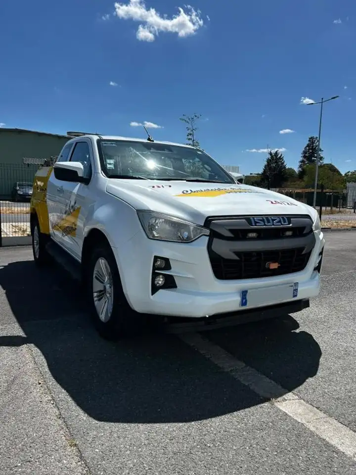 Isuzu D-Max