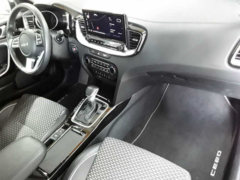 Kia Ceed / cee'd Ceed SW 1.6 GDI DCT OPF Plug-in-Hybrid Spirit — photo 9