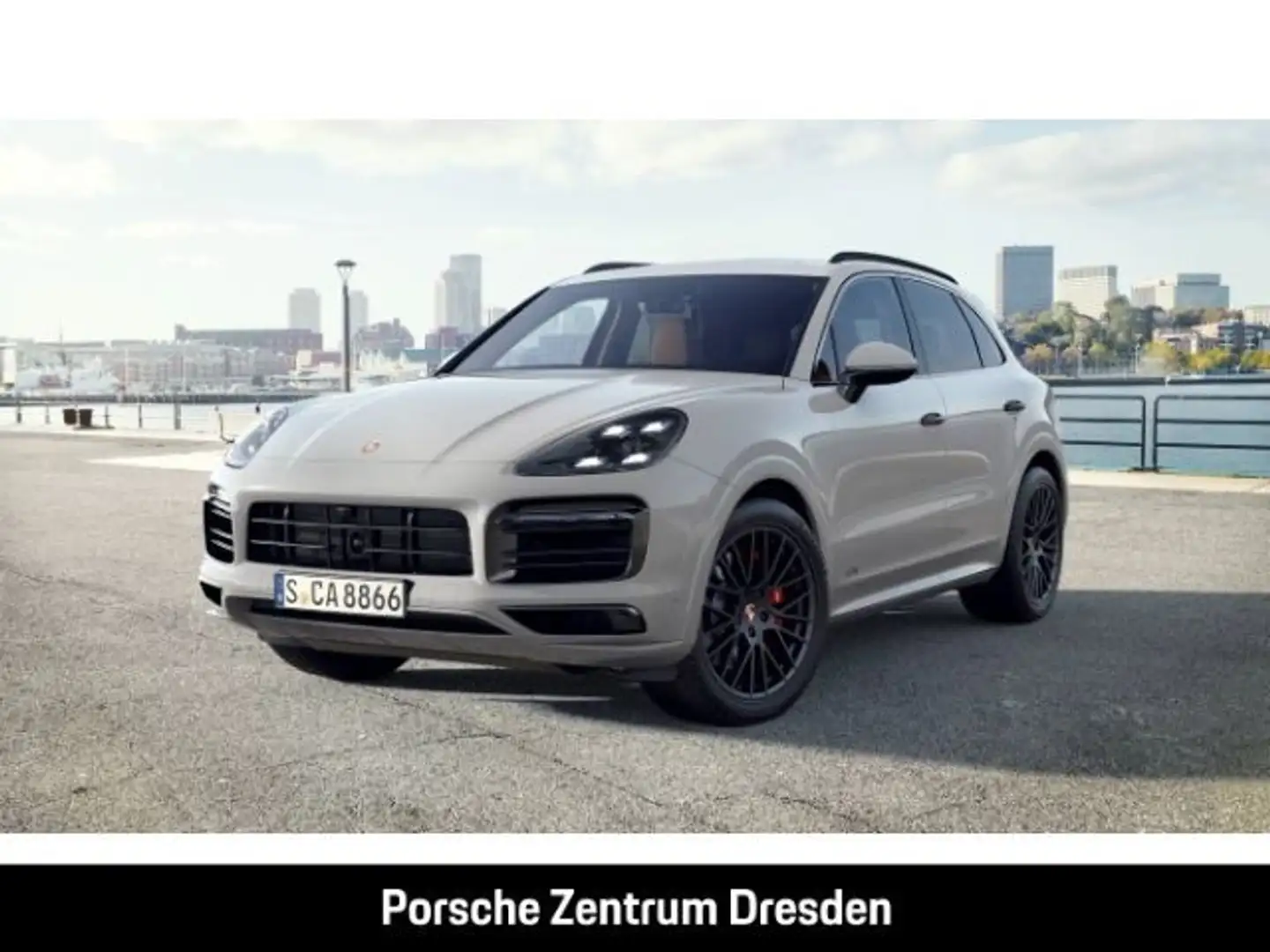 Porsche Cayenne GTS*Pano*SportDesi.*Matrix*BOSE*HomeLink Weiß - 1