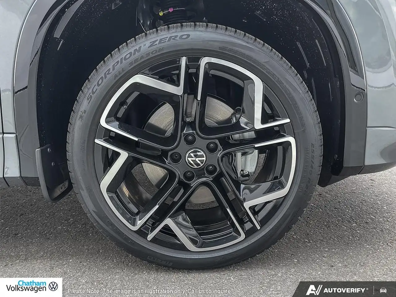 Volkswagen Tiguan снимка Volkswagen Tiguan
