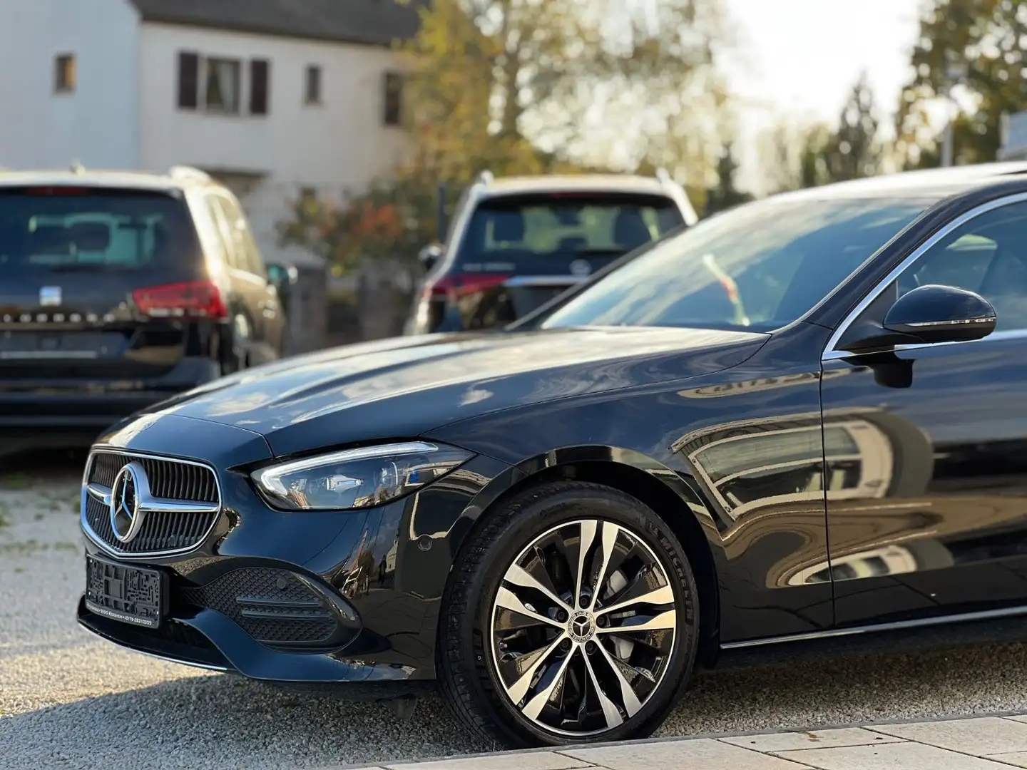Mercedes-Benz C 300 e Avantgarde Digital Light Distronic Keyles Negro - 1
