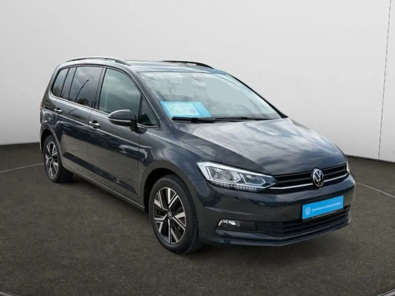Volkswagen Touran 1.5 TSI DSG Highline Navi,AHK,Pano,Black 7