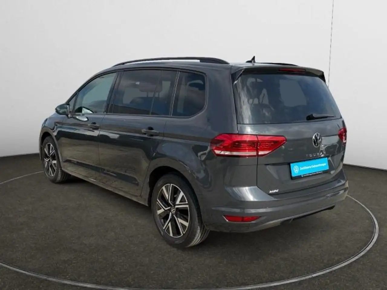 Volkswagen Touran 1.5 TSI DSG Highline Navi,AHK,Pano,Black 3