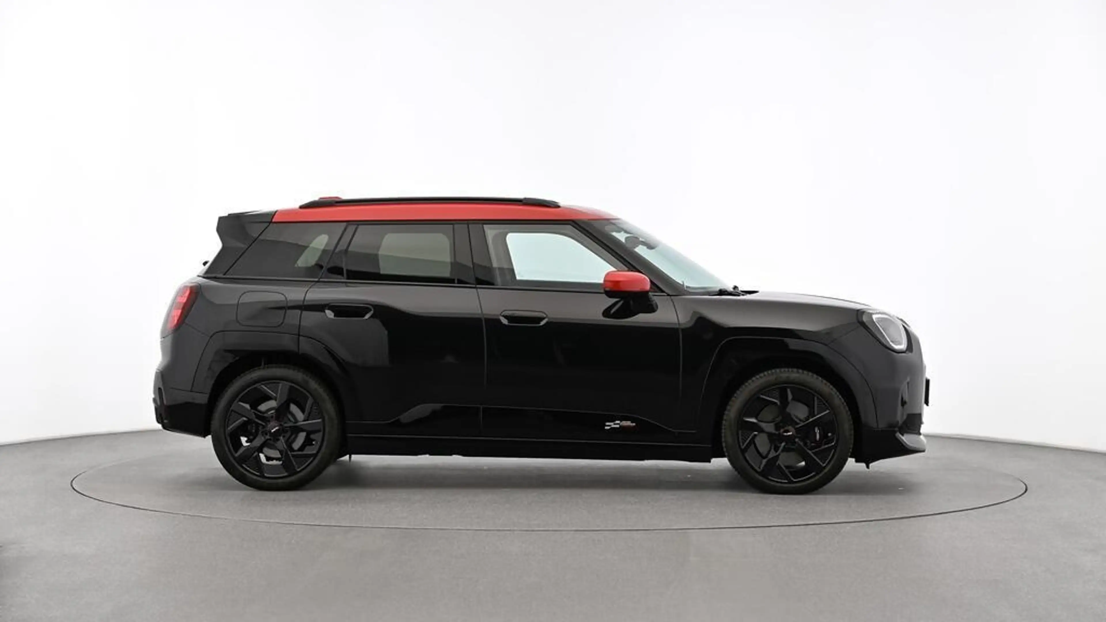 MINI Aceman SE — photo 4