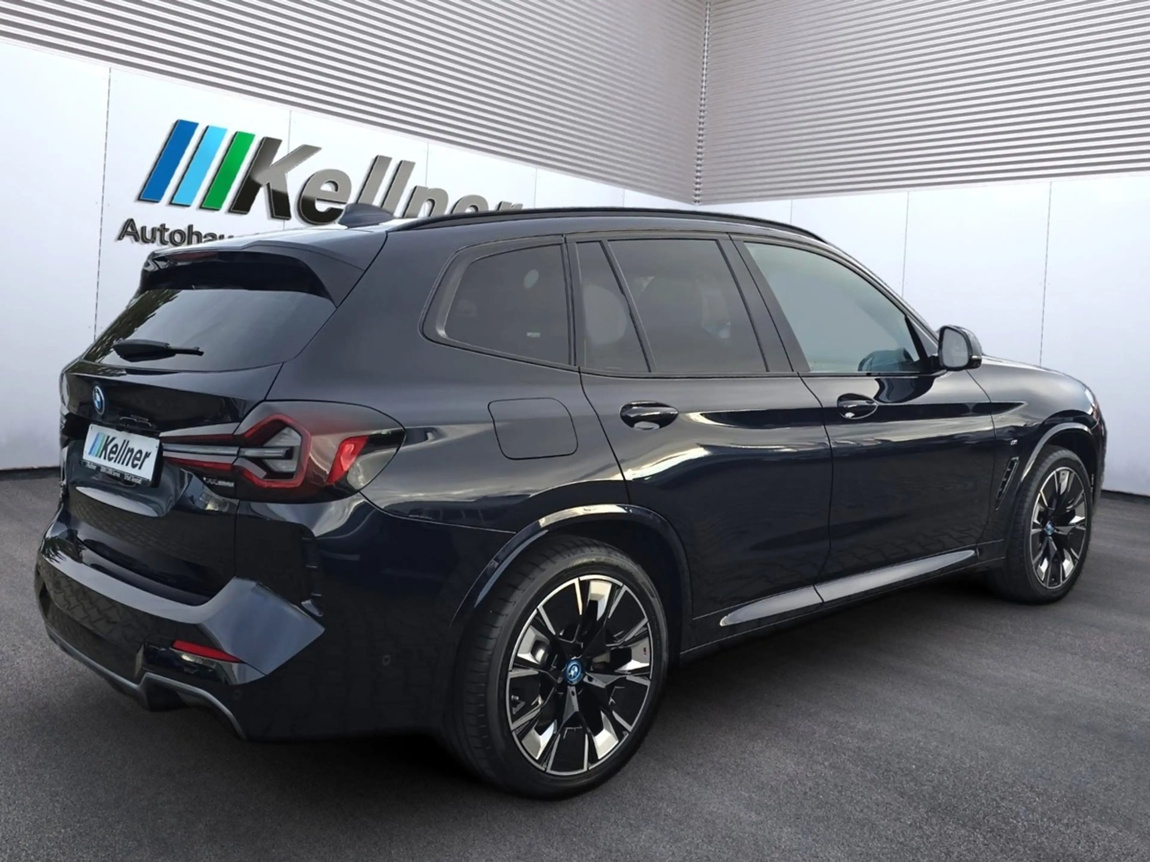 BMW iX3 Impressive+M-Sport-ACC+Head-Up+H/K-Sound — photo 7
