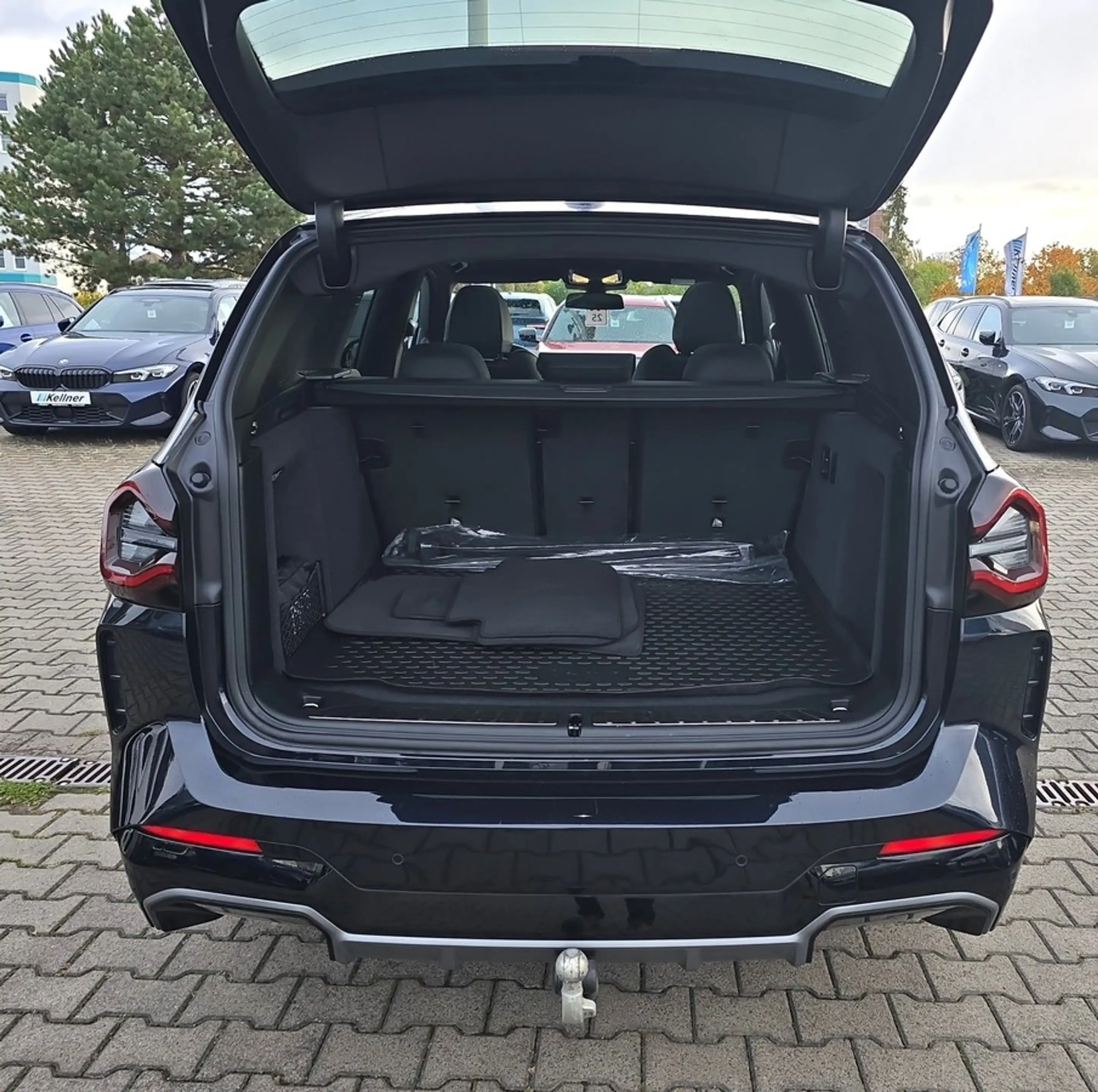 BMW iX3 Impressive+M-Sport-ACC+Head-Up+H/K-Sound — photo 9