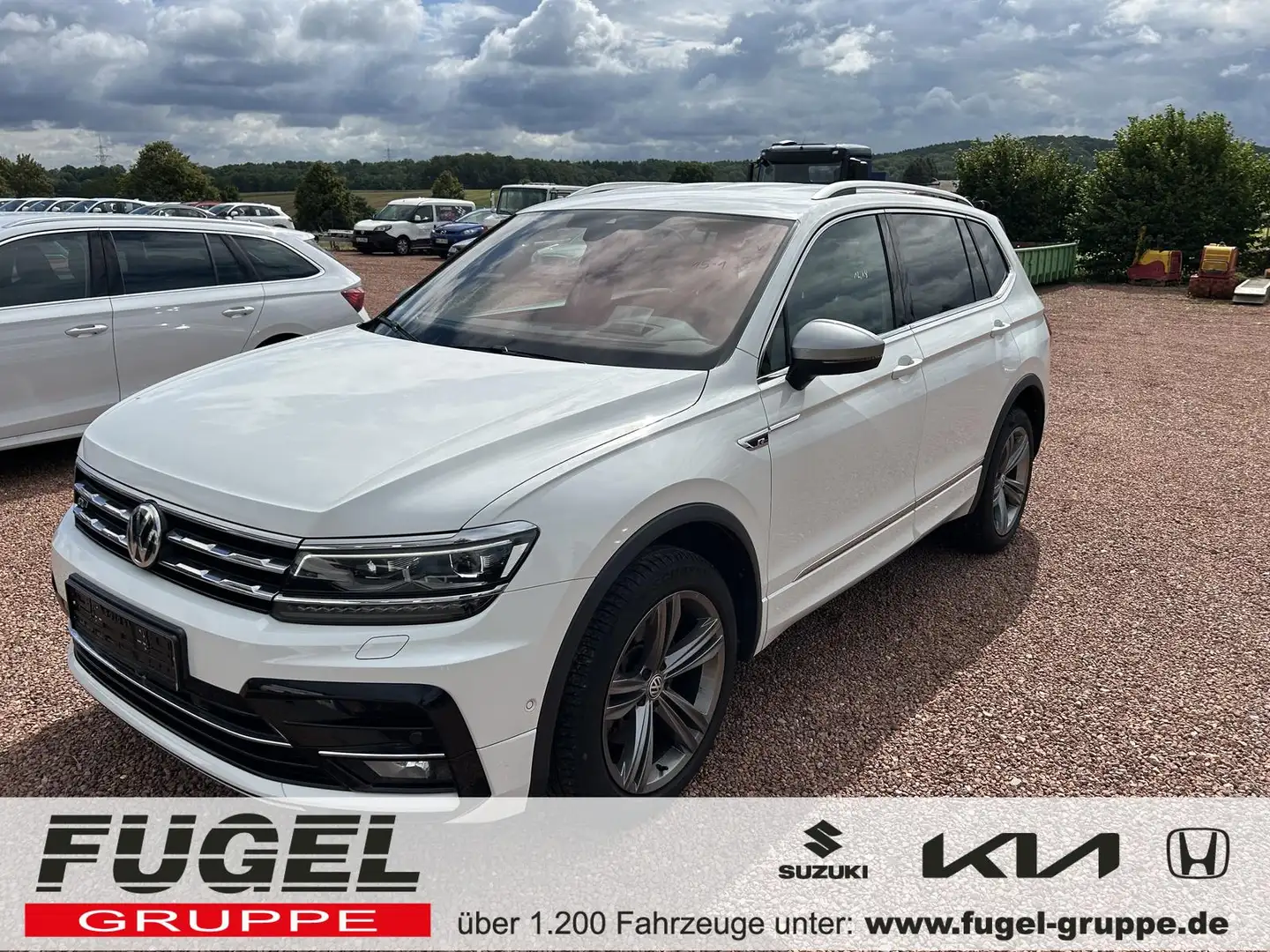 Volkswagen Tiguan Allspace 2.0 TDI R Line 4Motion Matrix|360°|AHK|ACC Weiß - 1