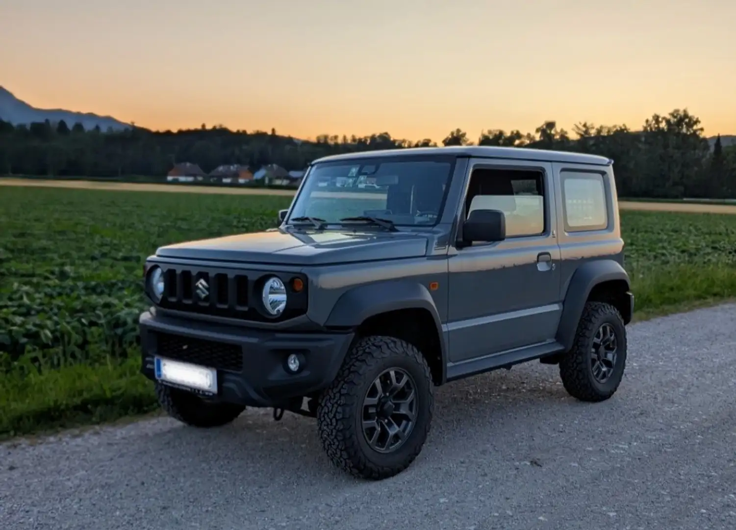 Suzuki Jimny Jimny 1,5 VVT Allgrip Clear Clear siva - 1