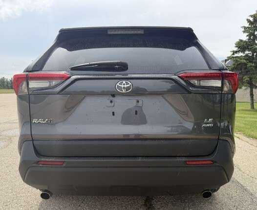 2022 Toyota RAV4 LE AWD ONE OWNER | CARPLAY | WARRANTY INCLUDED — снимка 1