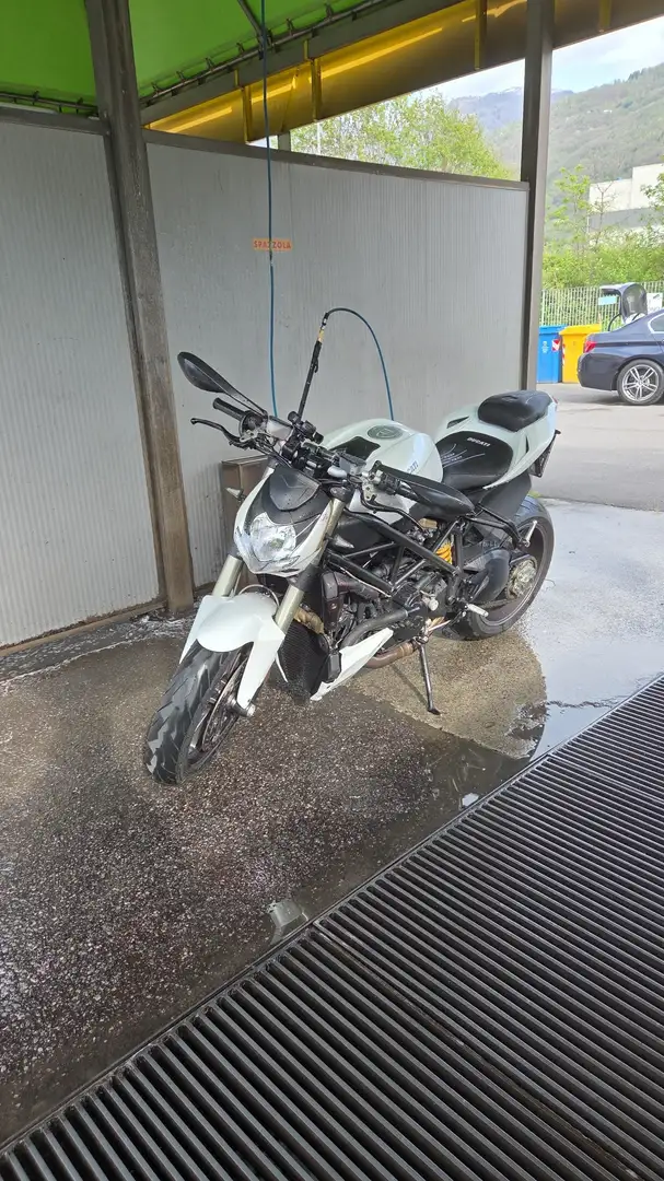 Ducati Streetfighter 1098 Beige - 1