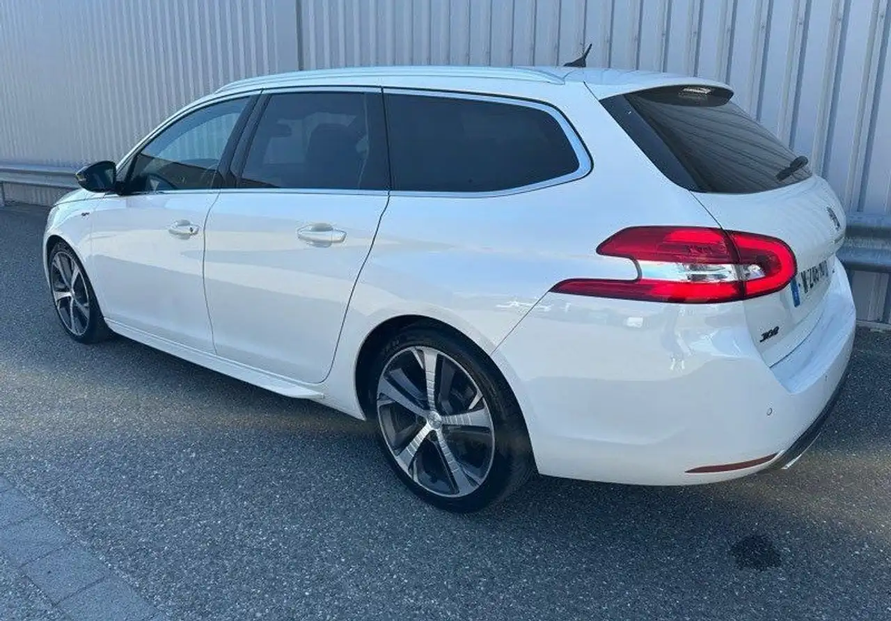 Peugeot 308 308 — photo 4