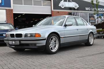 i E38 *OLDTIMER*WENIG KM*GARANTIE*