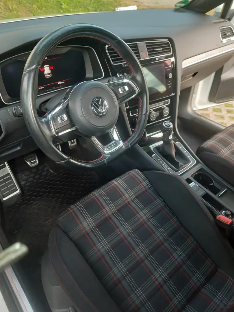 Volkswagen Golf GTI Golf GTI 2.0 TSI OPF Performance Weiß - 1