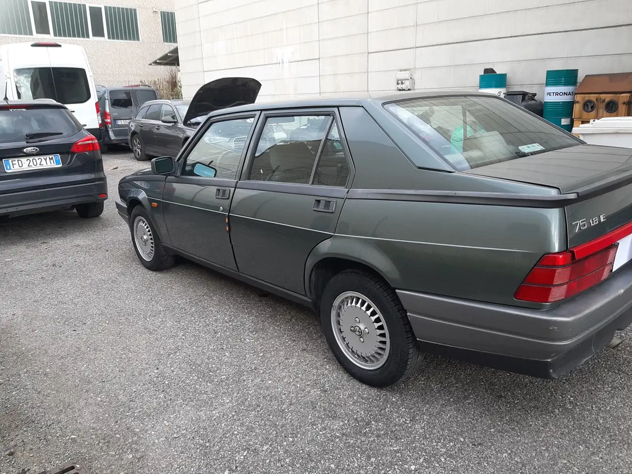 Alfa Romeo 75 1.8 ie Serie Speciale, foto 5
