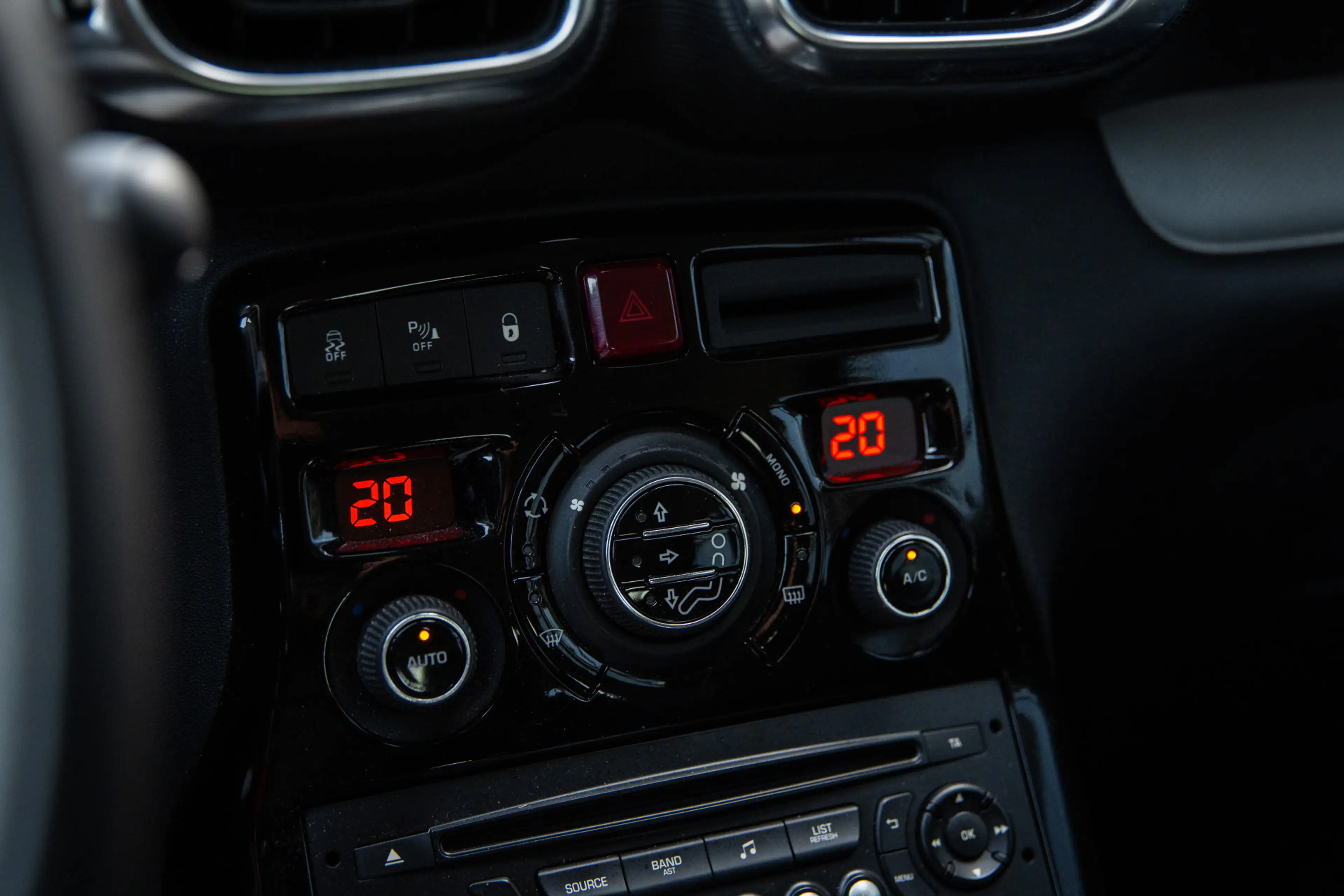 Citroen C3 Picasso 1.6 VTi Exclusive , Automaat!, PDC, Cruise, Airco — photo 14