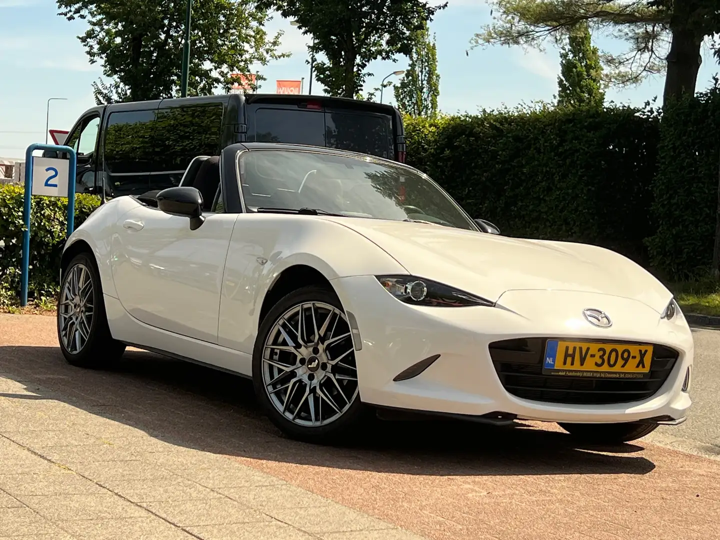 Mazda MX-5 1.5 SkyActiv-G 131 TS *98.788 km NAP | Rijdersauto Wit - 1