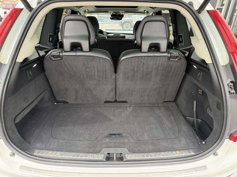 2019 Volvo XC90 T6 Inscription thumb 16