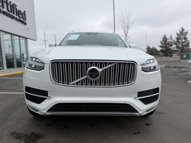 2019 Volvo XC90 T6 Inscription alt 3