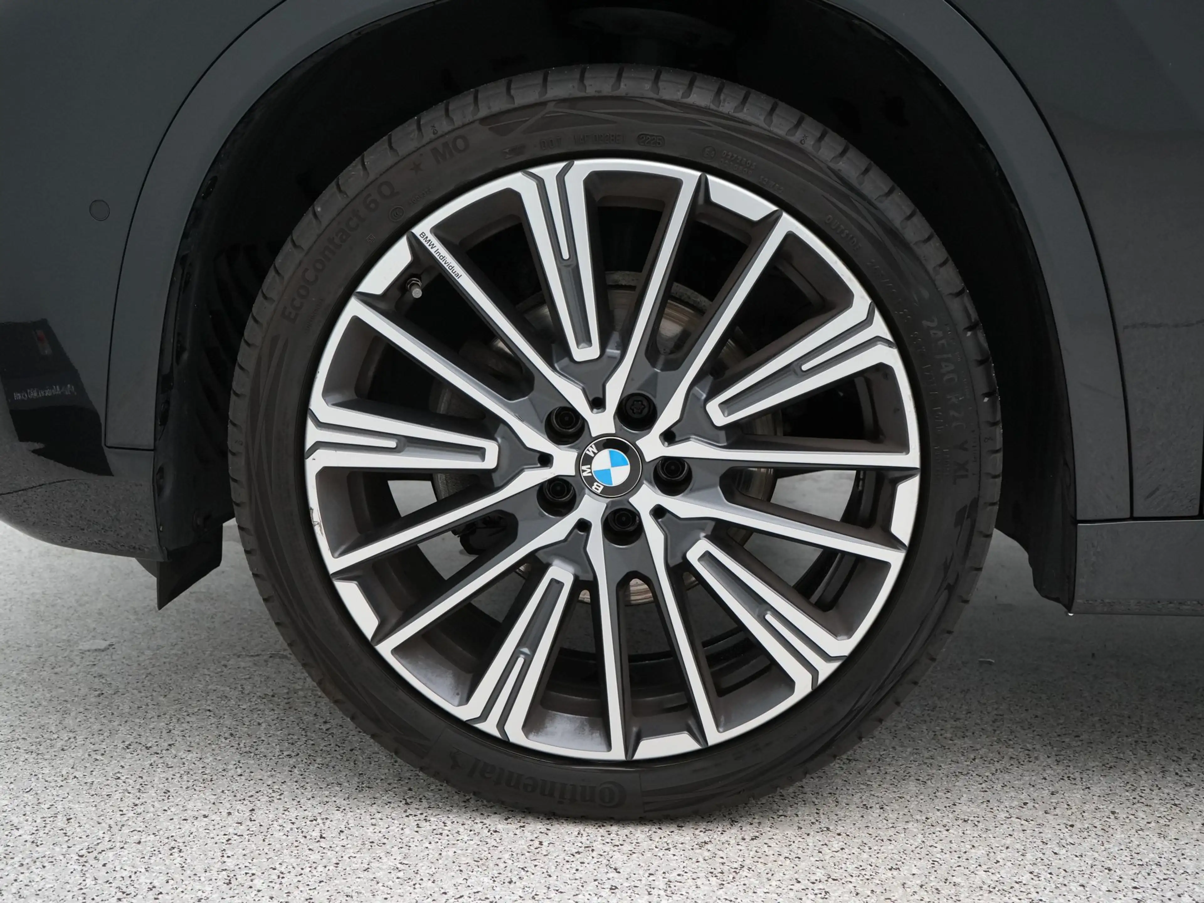 BMW X1 sDrive18i — photo 9