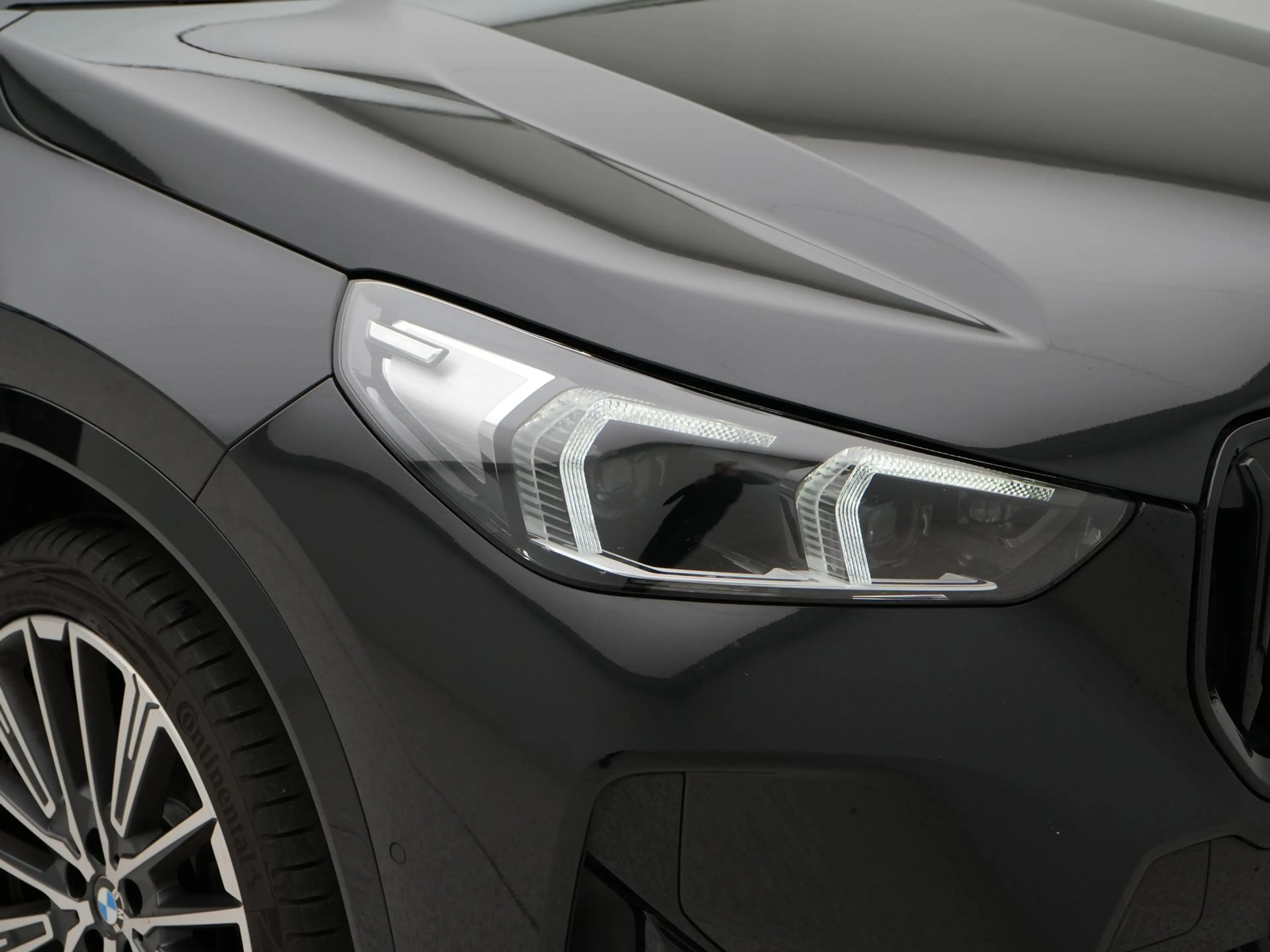 BMW X1 sDrive18i — photo 10