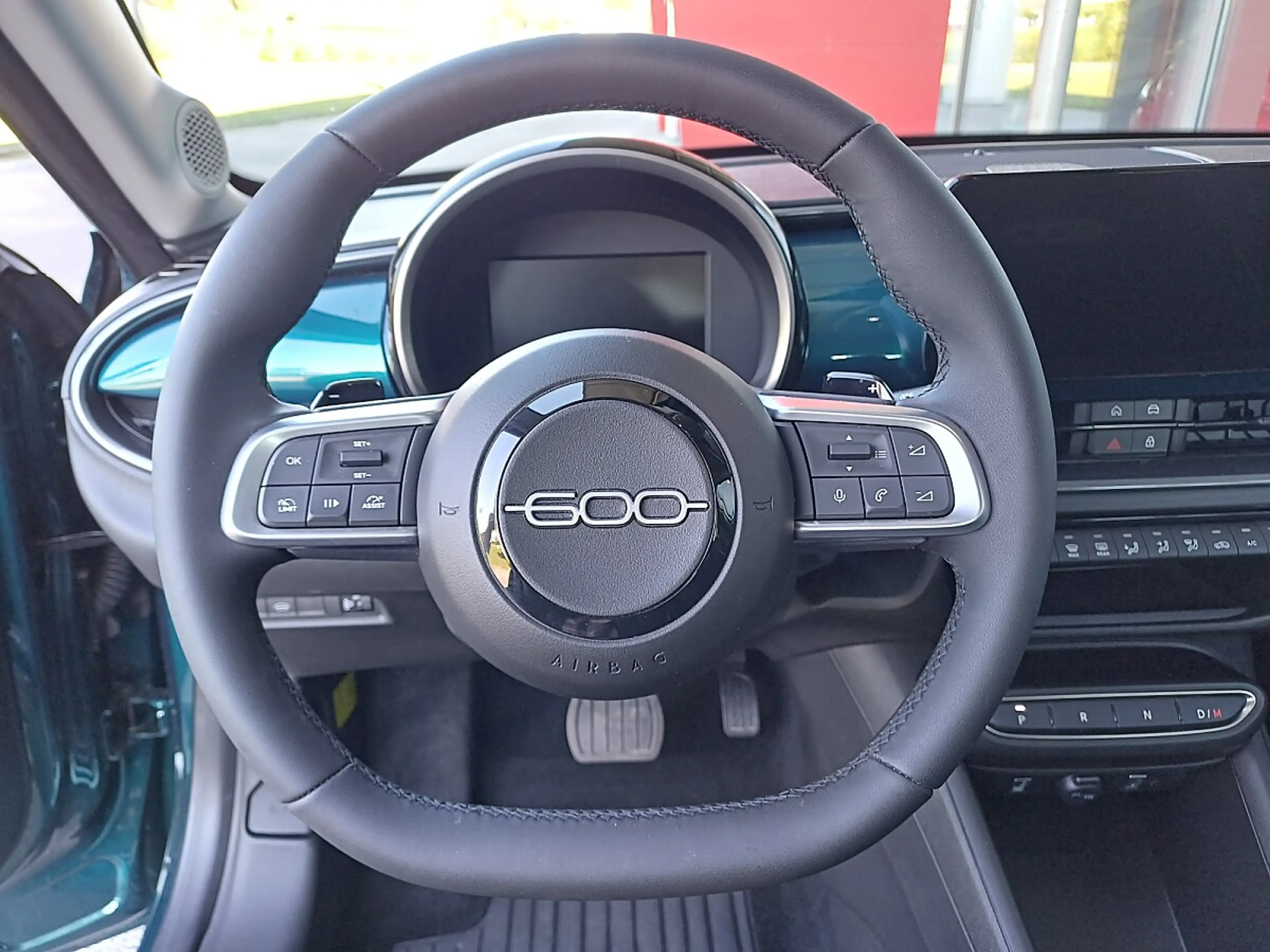 Fiat 600 Hybrid mHEV 110 6-Gang eDCT Pop — photo 12