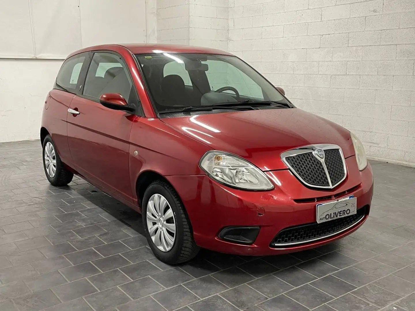 Lancia Ypsilon 1.2 Oro 60CV-NEOPATENTATI Rosso - 1