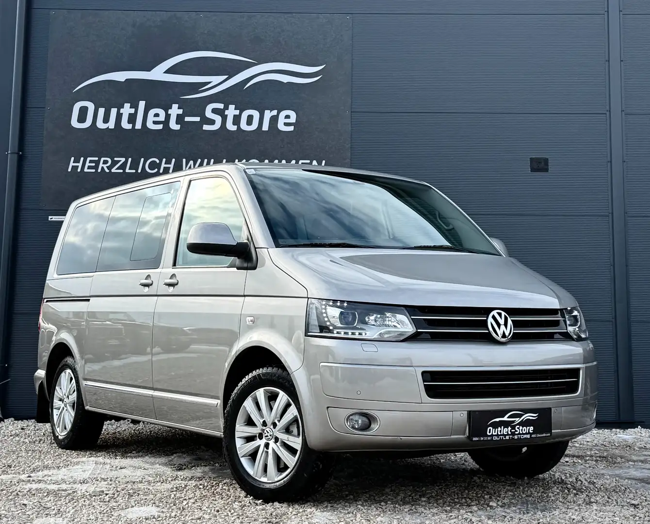 Volkswagen T5 Multivan 2,0 TDI DSG*Highline*S-Dach*Romantik-Travel*VOLL* Beige - 1