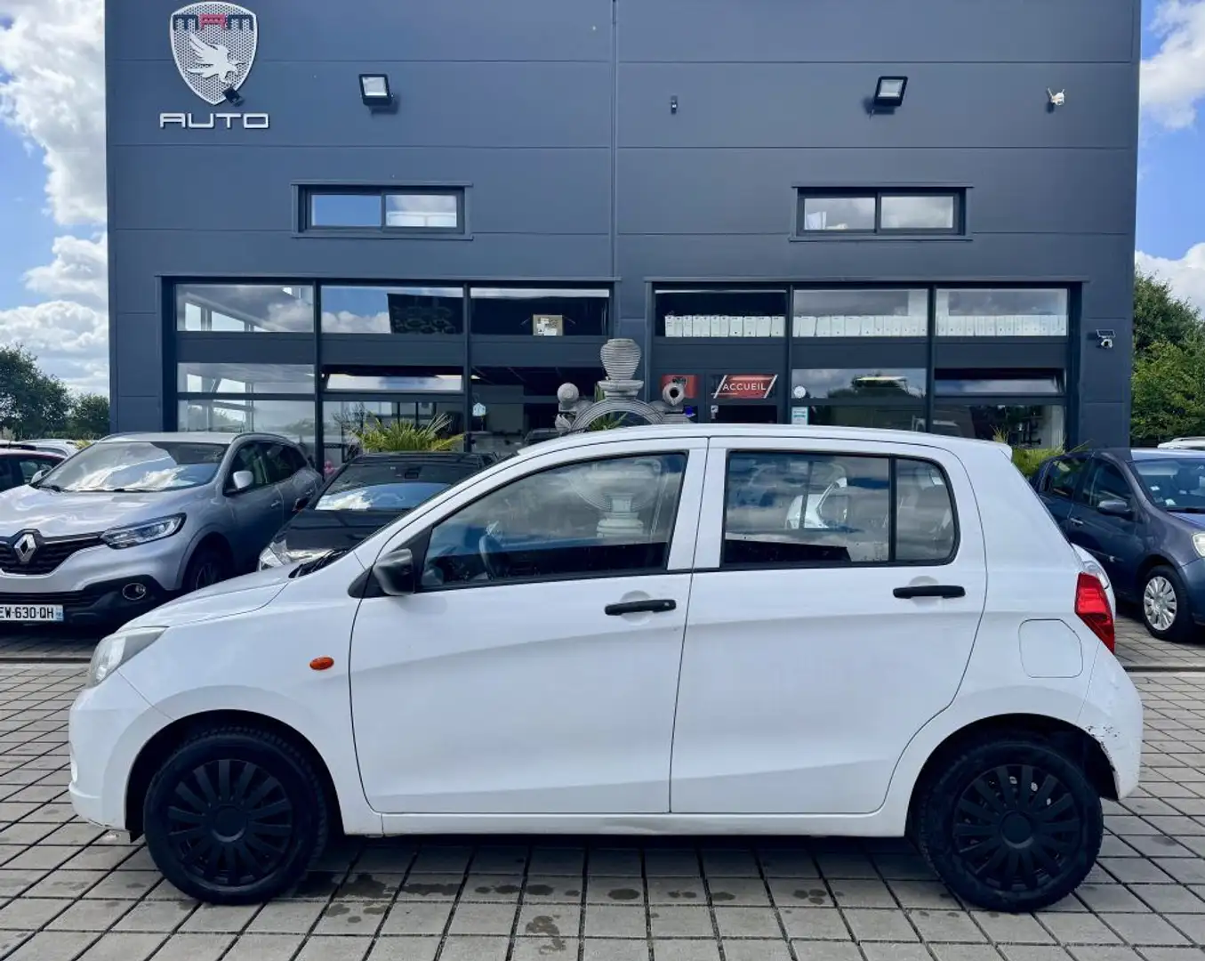 Suzuki Celerio 1.0 AVANTAGE Blanc - 1