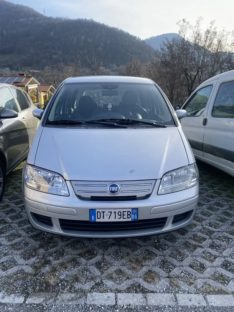 Fiat Idea 1.3 mjt 16v Black Energy 90cv FL - 1