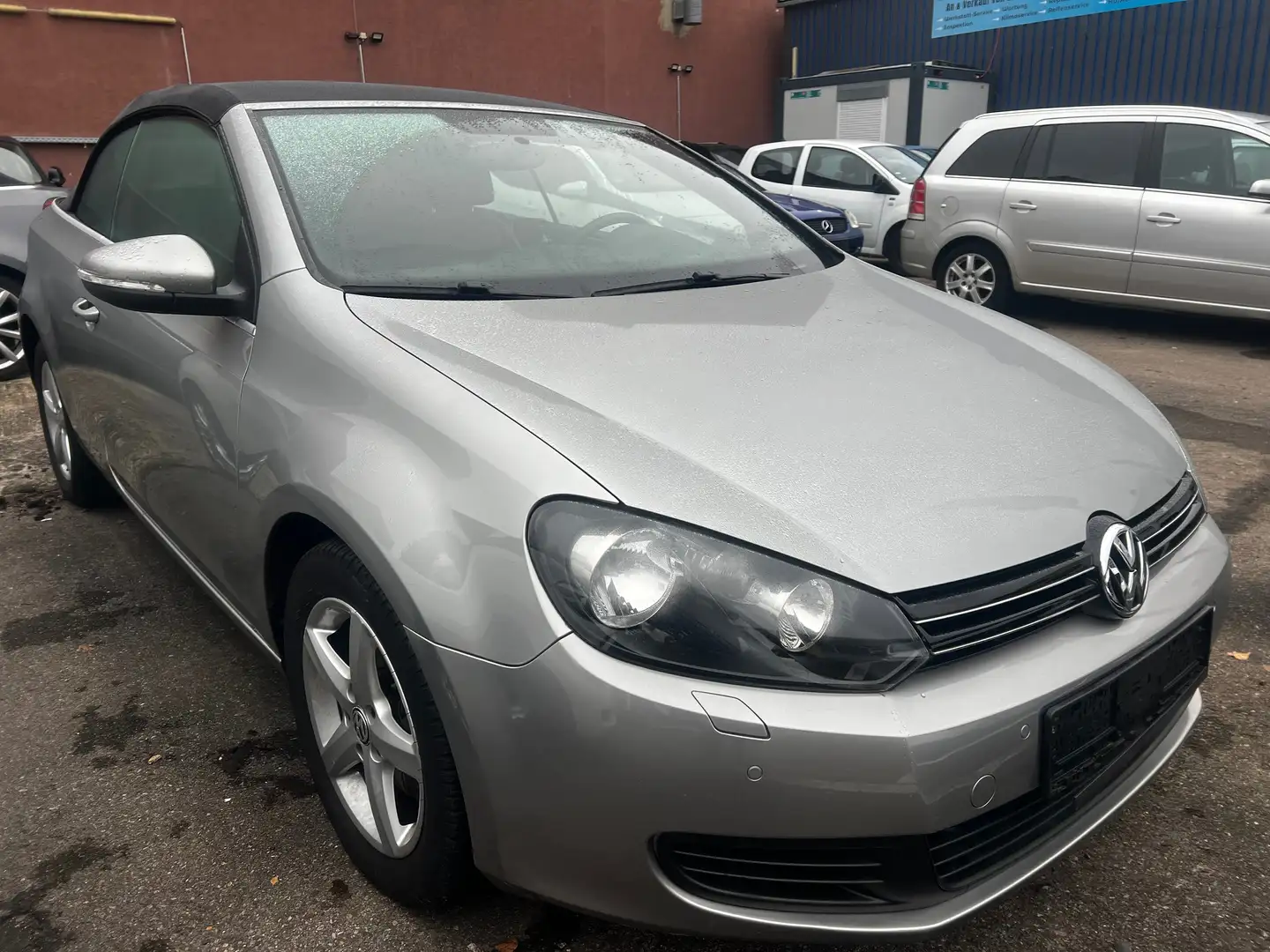 Volkswagen Golf Cabriolet Basis Grau - 1
