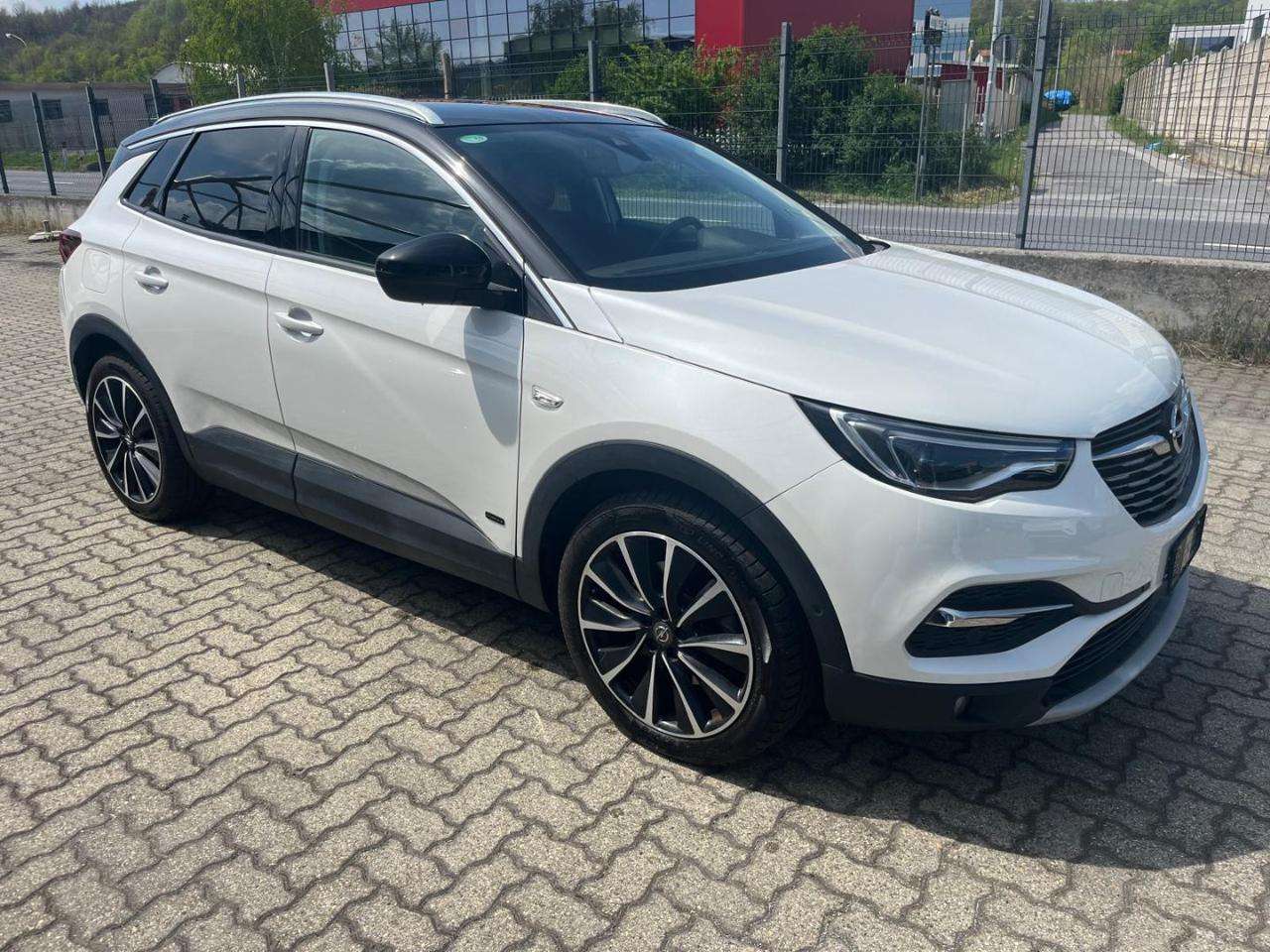 Opel Grandland X 1.6 Hybrid4 Plug-in aut. AWD
